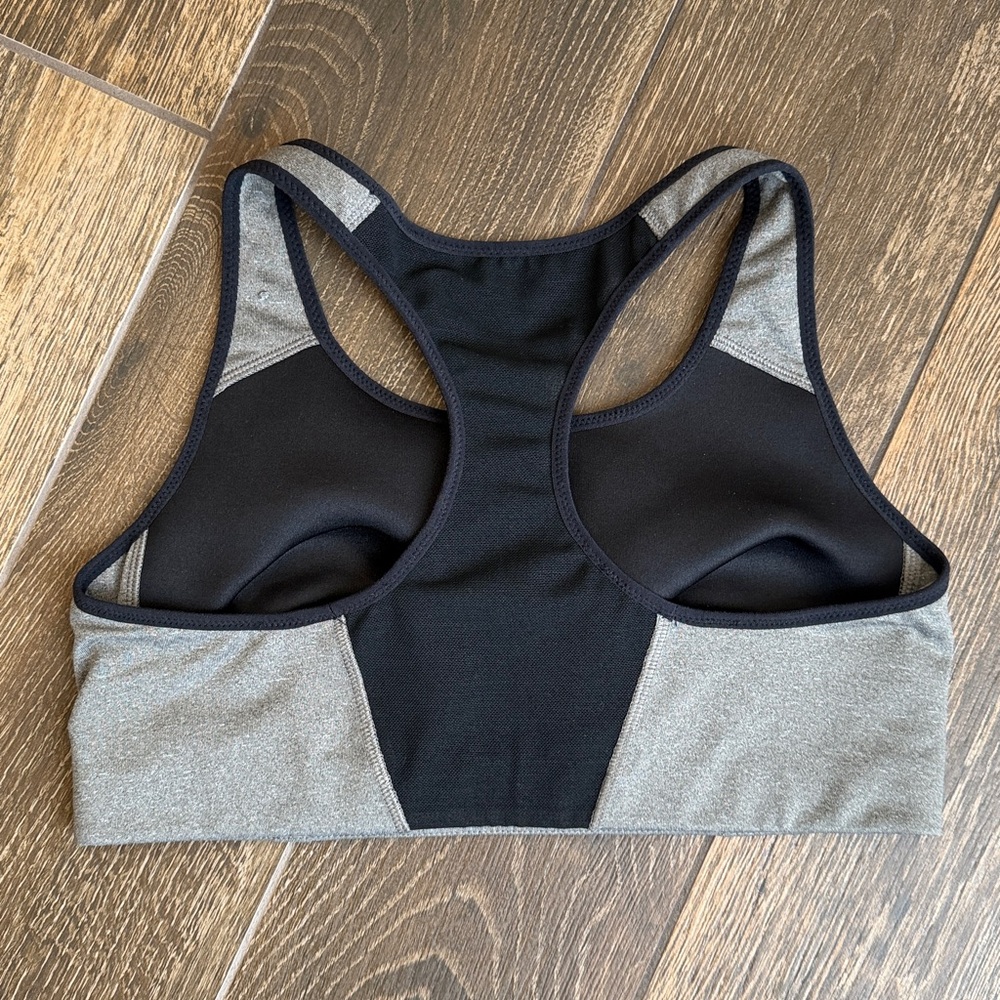 Nike Women’s Pink Breathe Mesh Running Tank/Nike Victory Shape High Support Bra - Picture 13 of 15
